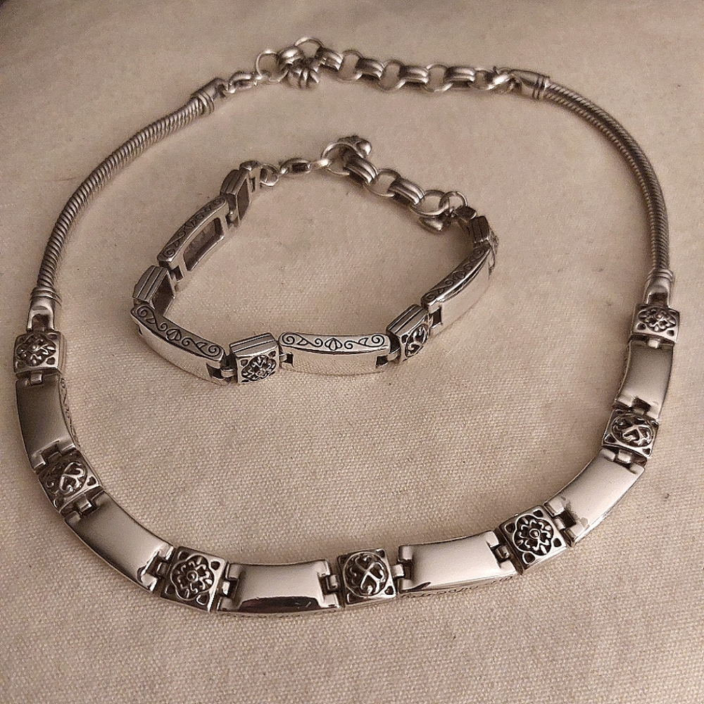 SET- Brighton Tribeca  necklace and bracelet